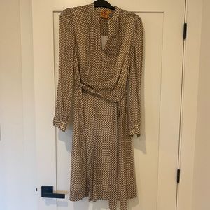 Tory Burch - tan/cream patterned dress - size 2 - silk and spandex